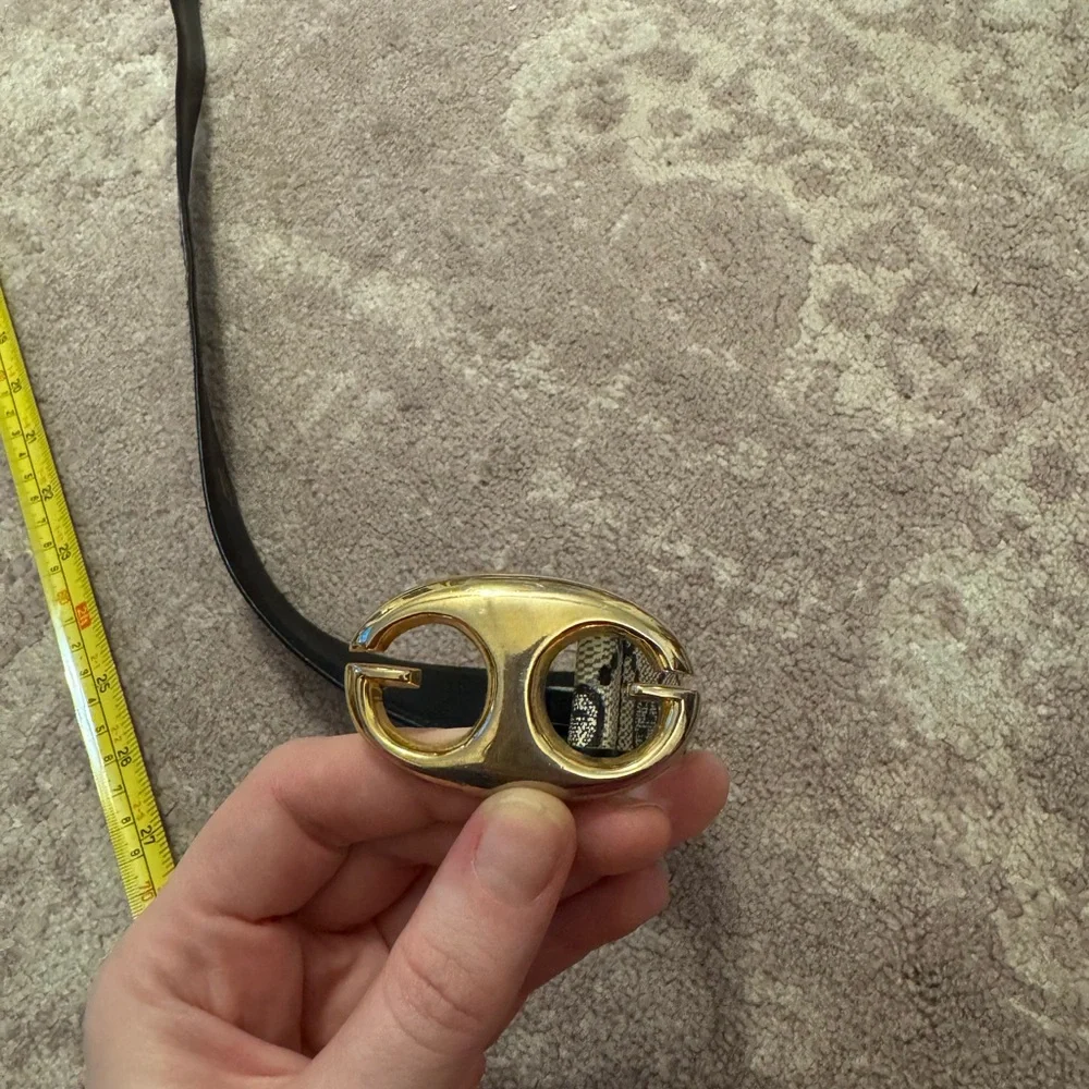 Gucci Vintage RARE Gold Dark Navy Women’s Belt